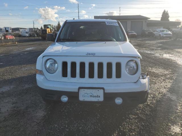  JEEP PATRIOT 2015 Белый