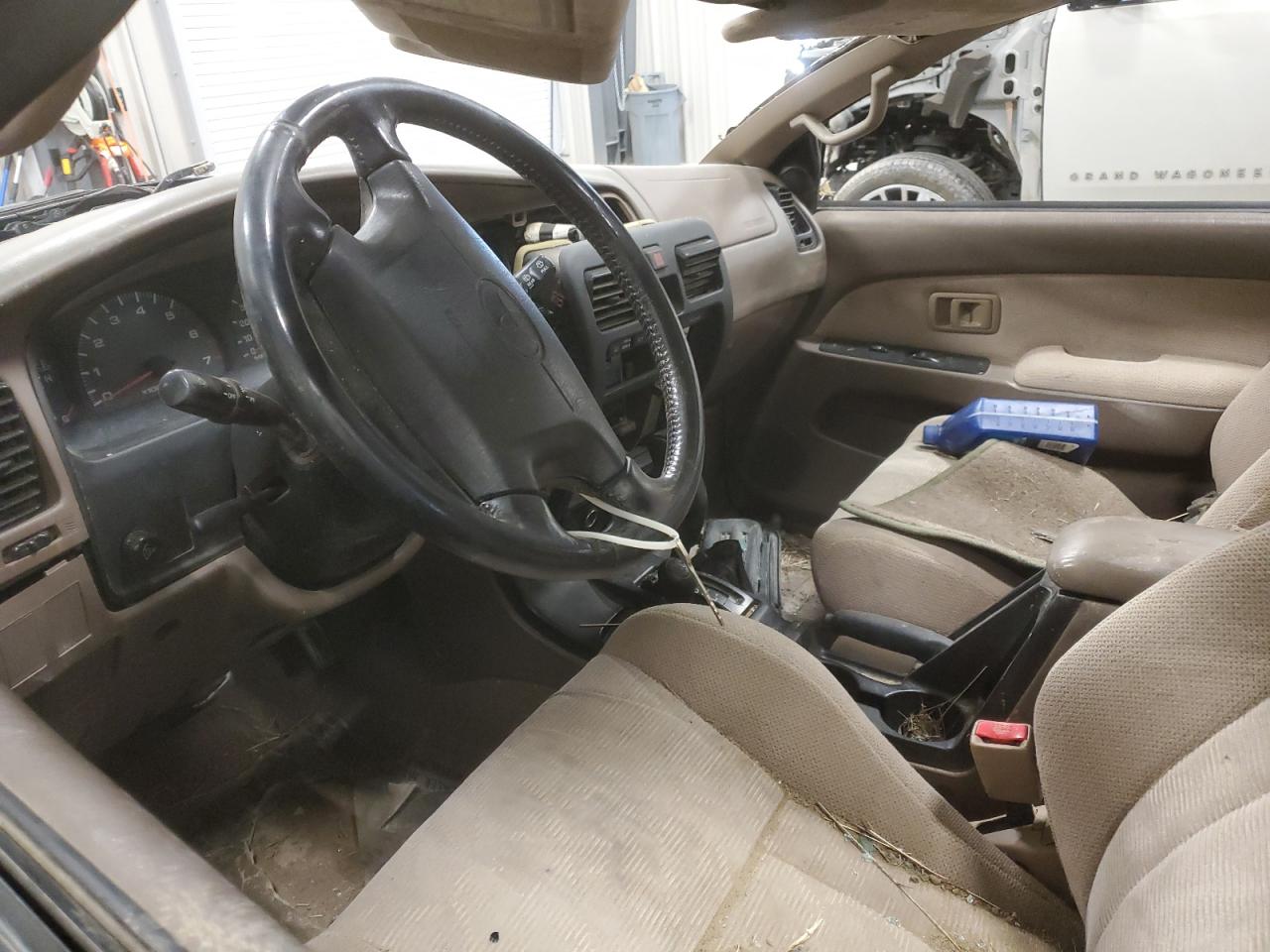 1999 Toyota 4Runner - Image 7