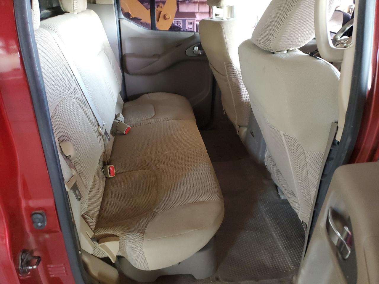 2015 Nissan Navara (Frontier) - Image 11