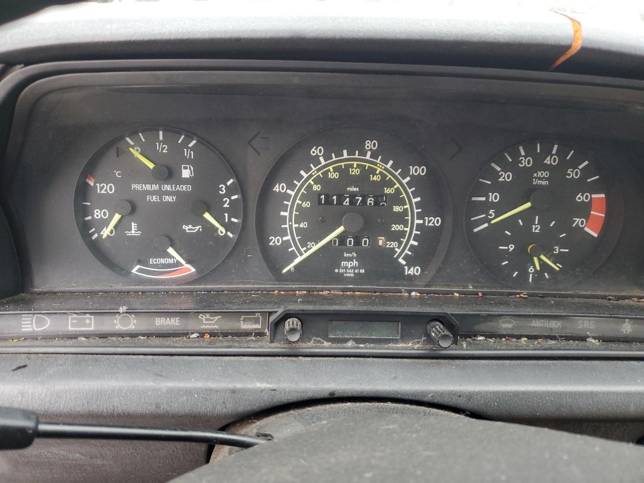 1987 Mercedes-Benz 190 E 2.3 VIN: WDBDA28D3HF305694 Lot: 86019304
