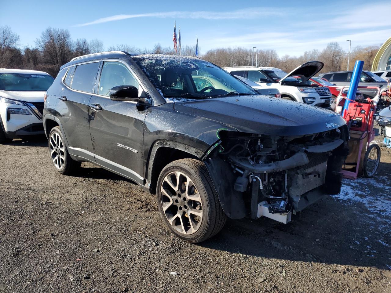 VIN 3C4NJDCB0MT596369 2021 JEEP COMPASS no.4