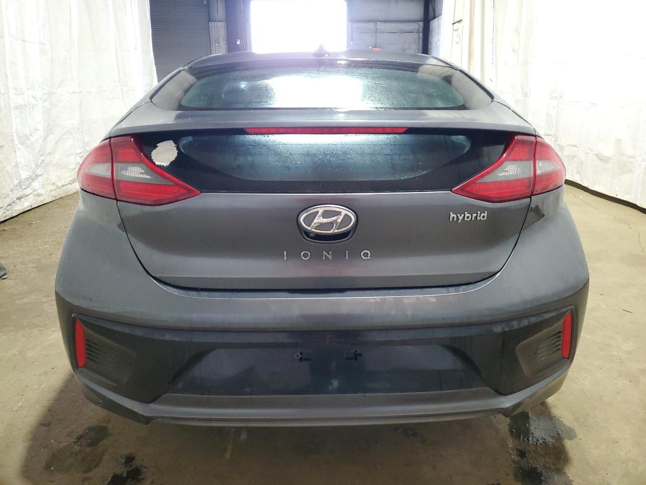 KMHC75LC2JU103213 2018 Hyundai Ioniq Sel