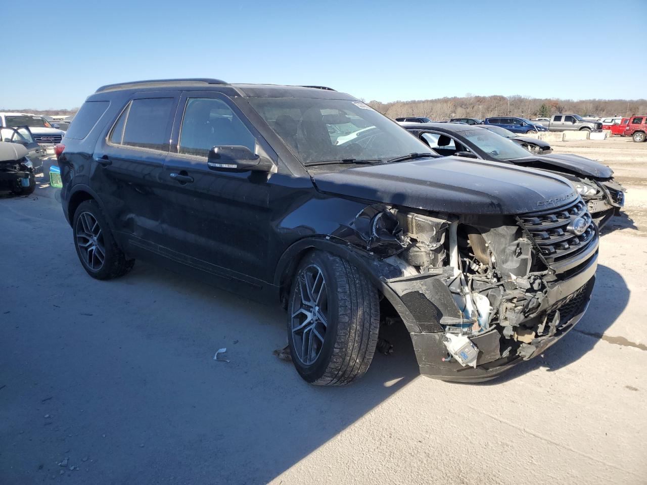 VIN 1FM5K8GT4GGD12804 2016 FORD EXPLORER no.4