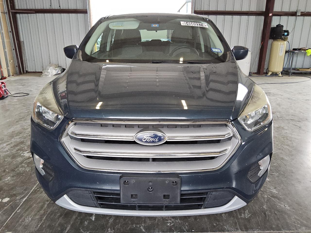 VIN 1FMCU0GD6KUB31130 2019 FORD ESCAPE no.5