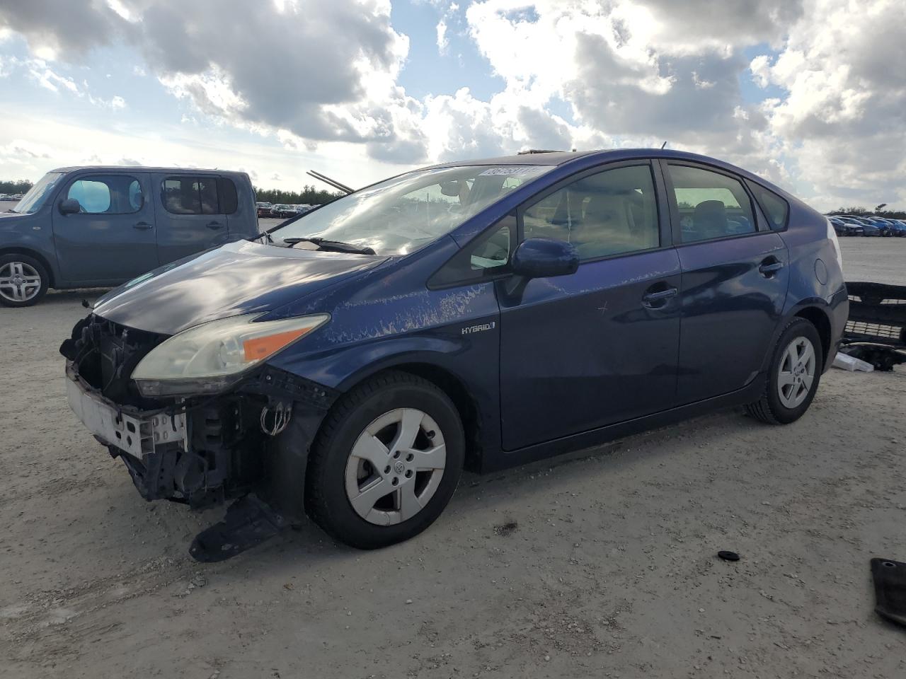 VIN JTDKN3DU6E1744129 2014 TOYOTA PRIUS no.1