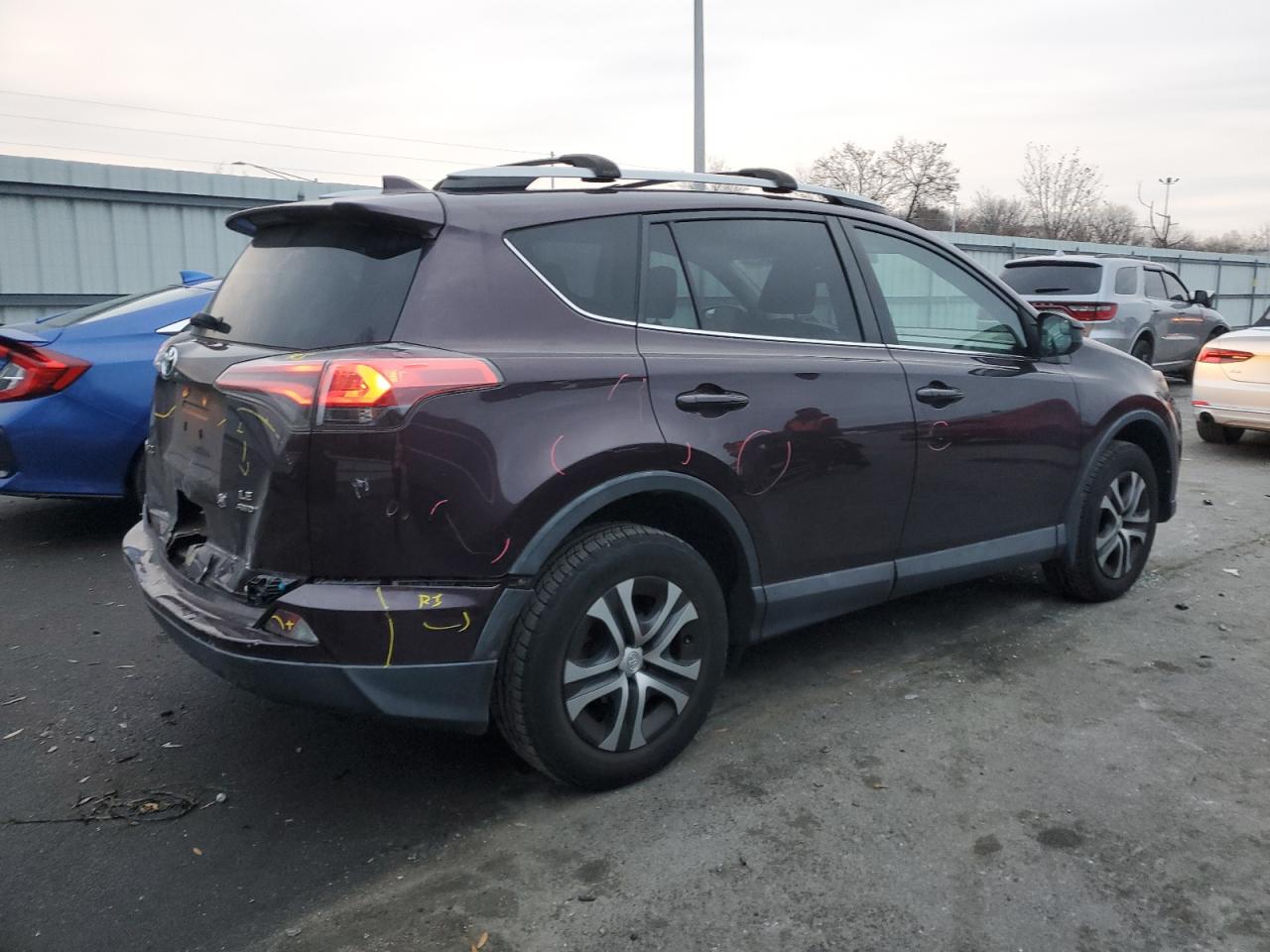 VIN 2T3BFREV1HW589745 2017 TOYOTA RAV4 no.3