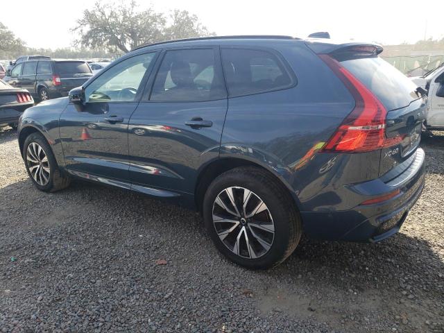  VOLVO XC60 PLUS 2024 Granatowy