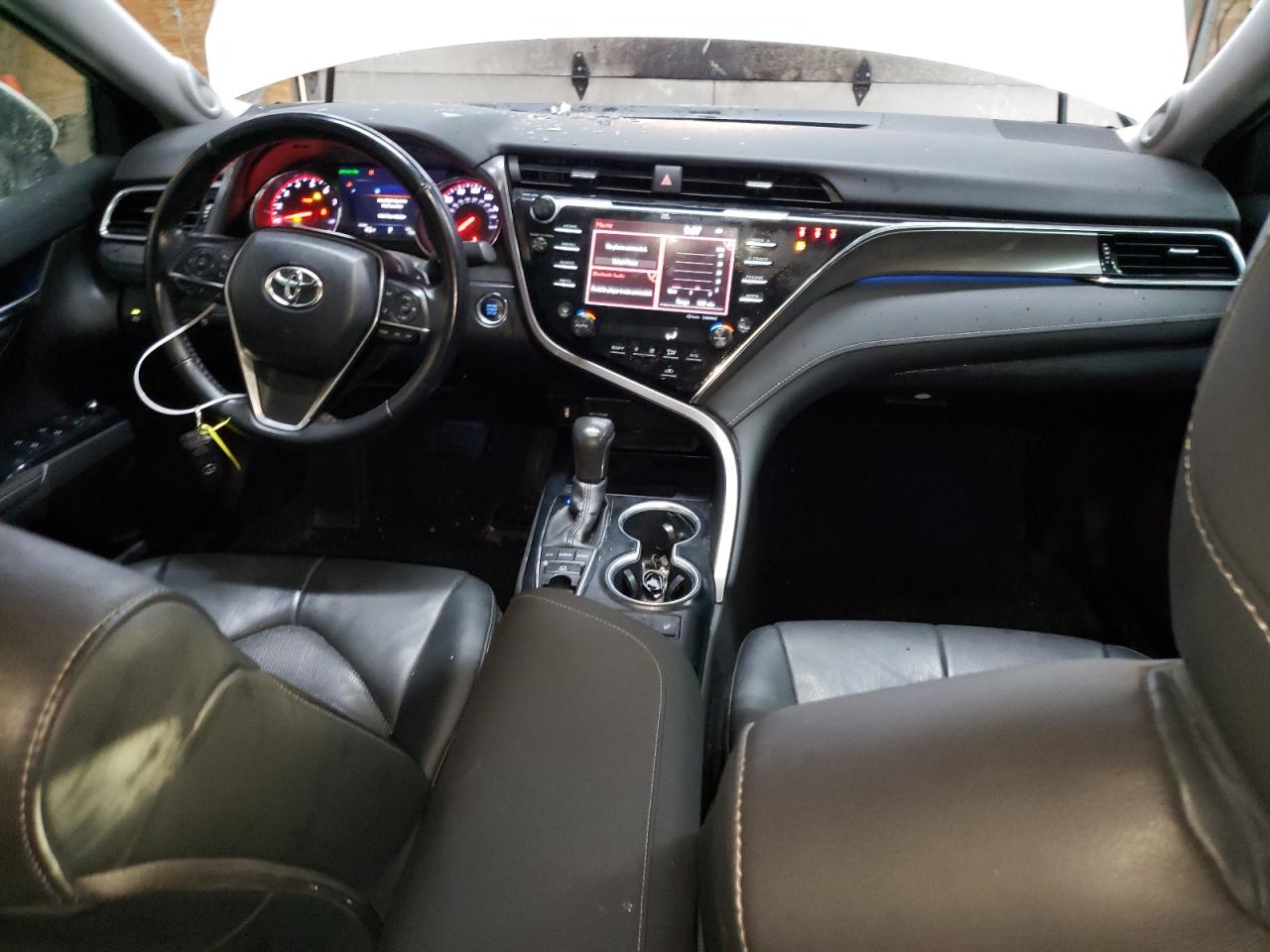 2018 Toyota Camry - Image 8