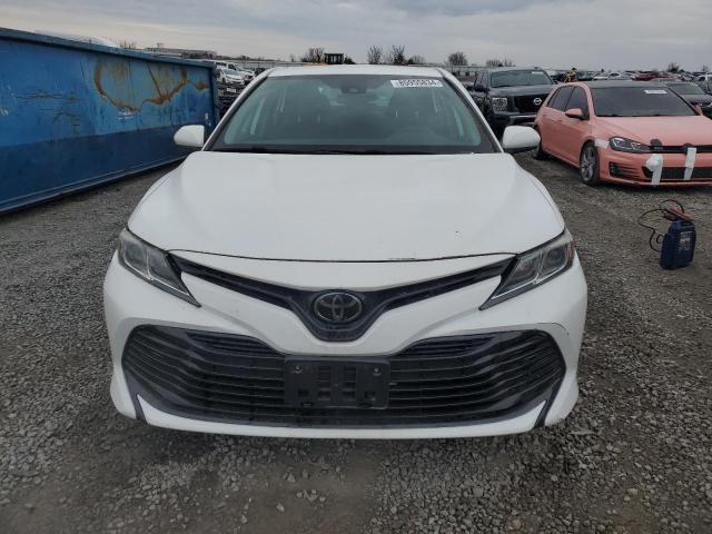  TOYOTA CAMRY 2019 Білий