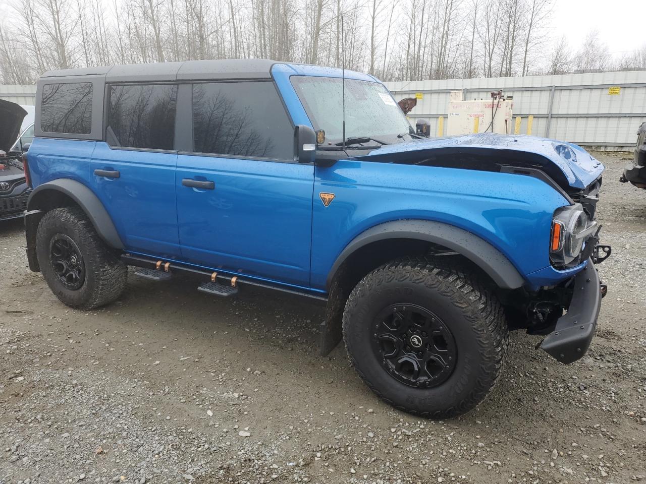 2021 Ford Bronco - Image 4