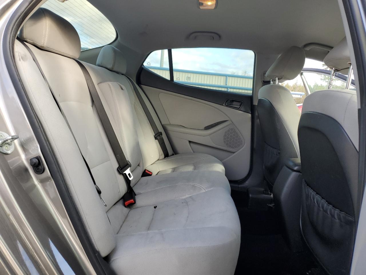 2015 Kia Optima - Image 10