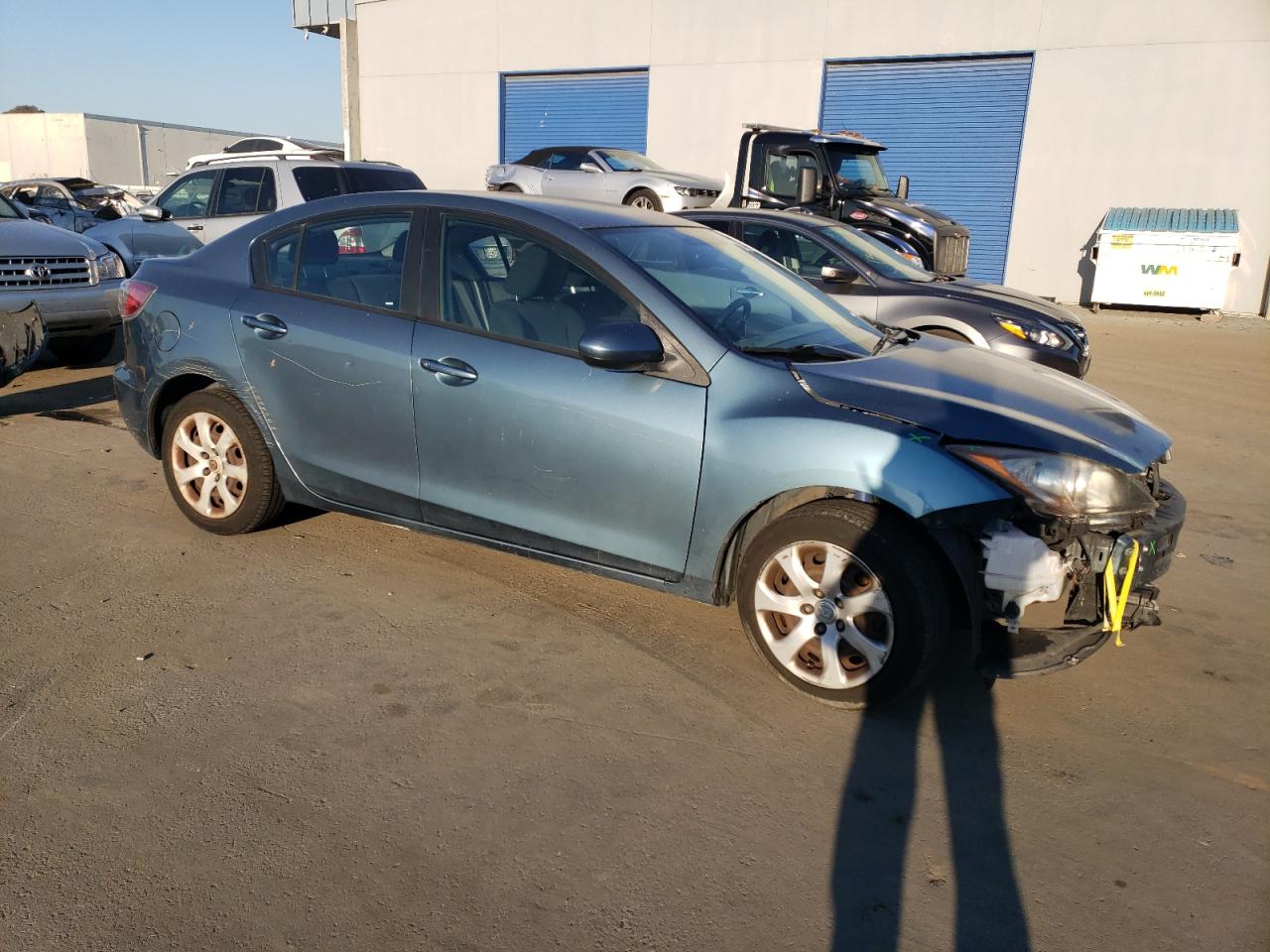 2010 Mazda 3 - Image 4