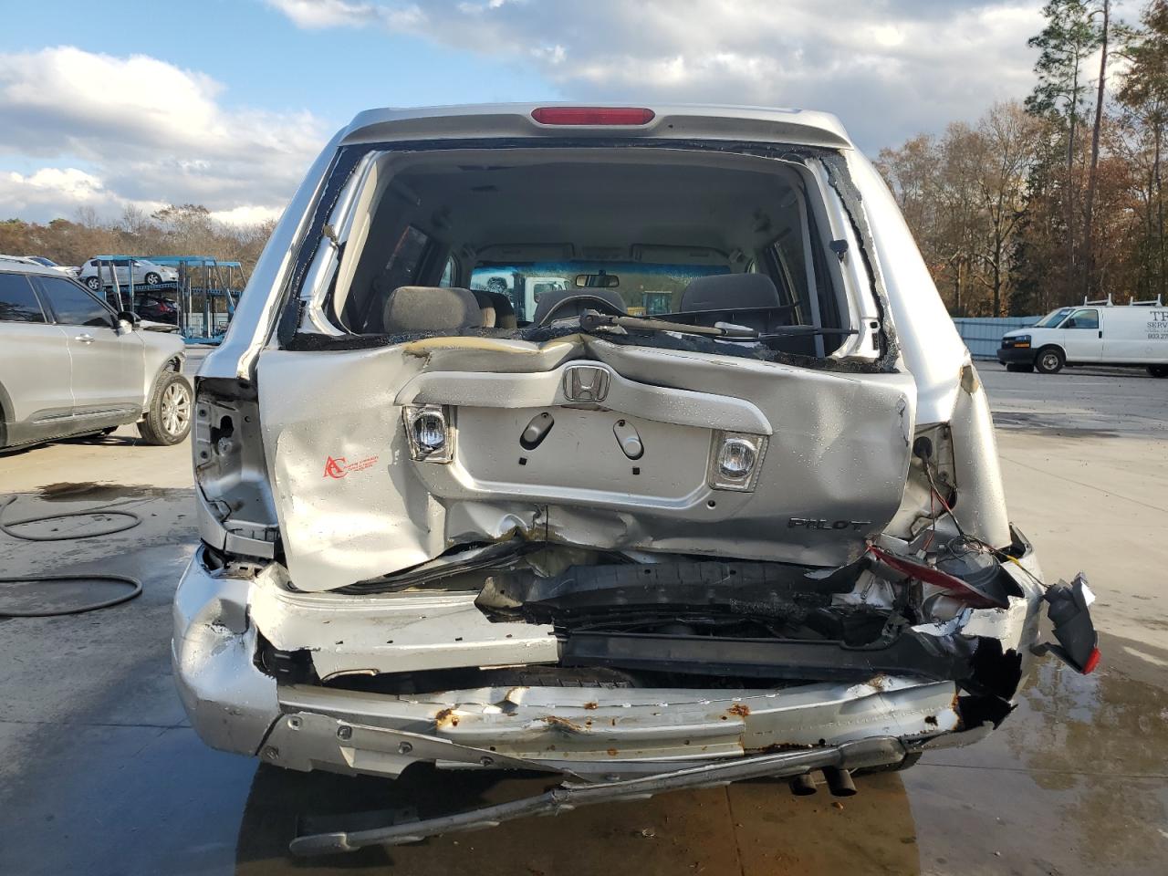 2005 Honda Pilot Ex VIN: 5FNYF18425B040815 Lot: 85484094