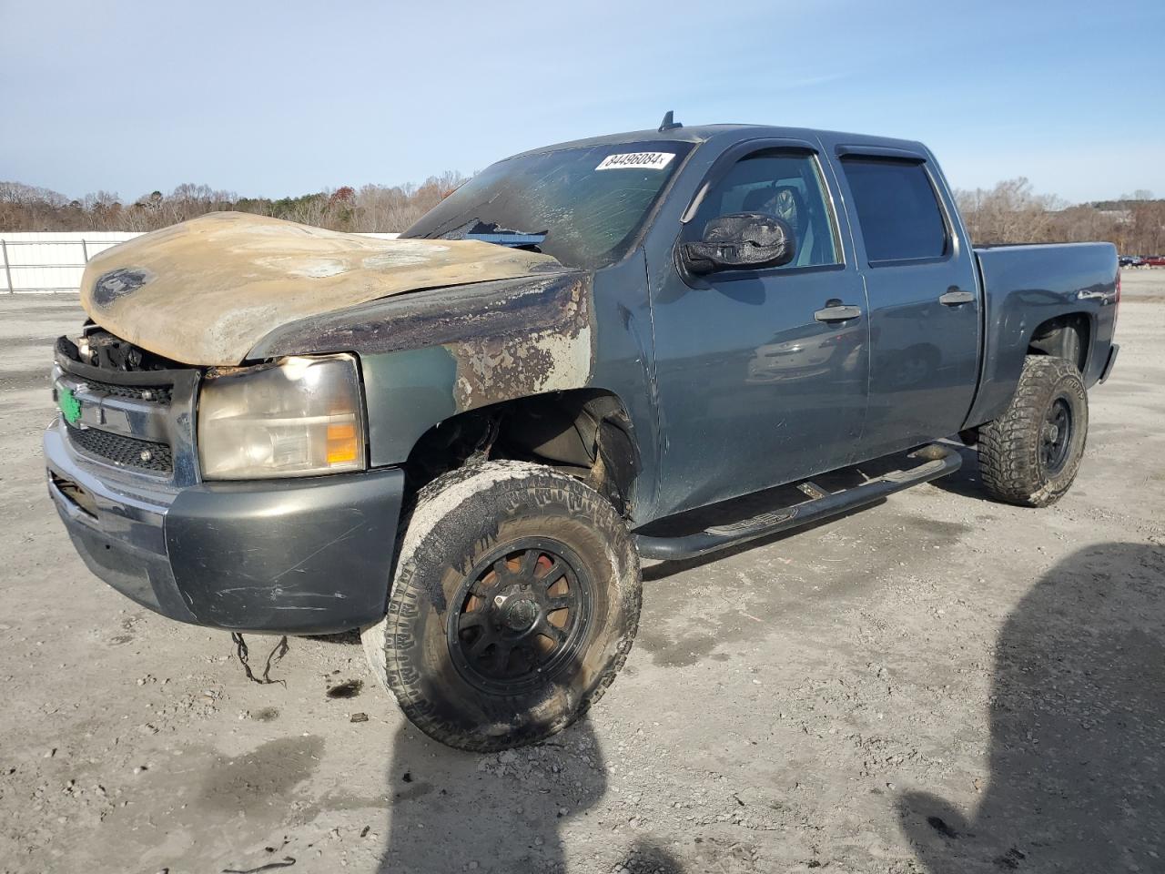 2011 Chevrolet Silverado - Image 1
