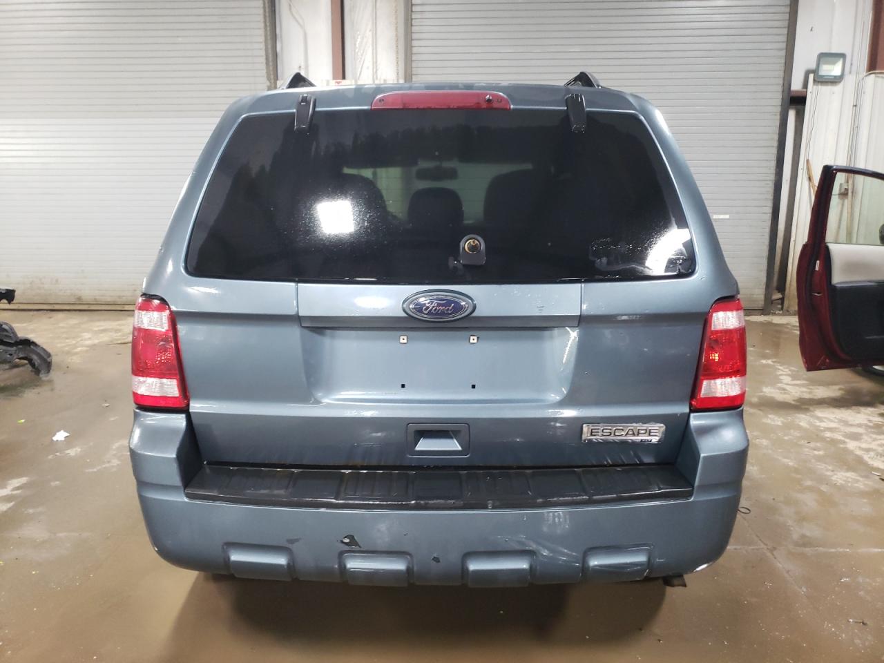 2010 Ford Escape - Image 6