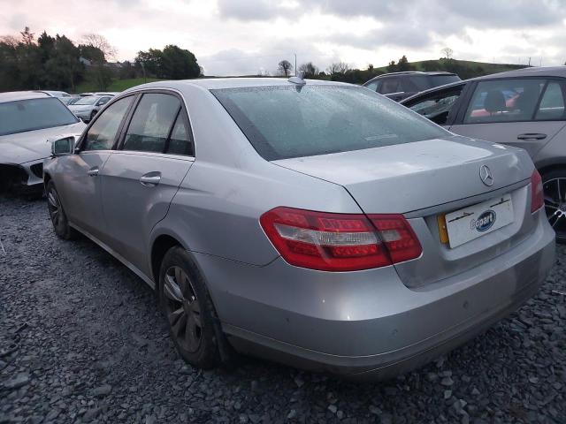 2013 MERCEDES-BENZ E220 SE CDI BLUEEFFICIENC 