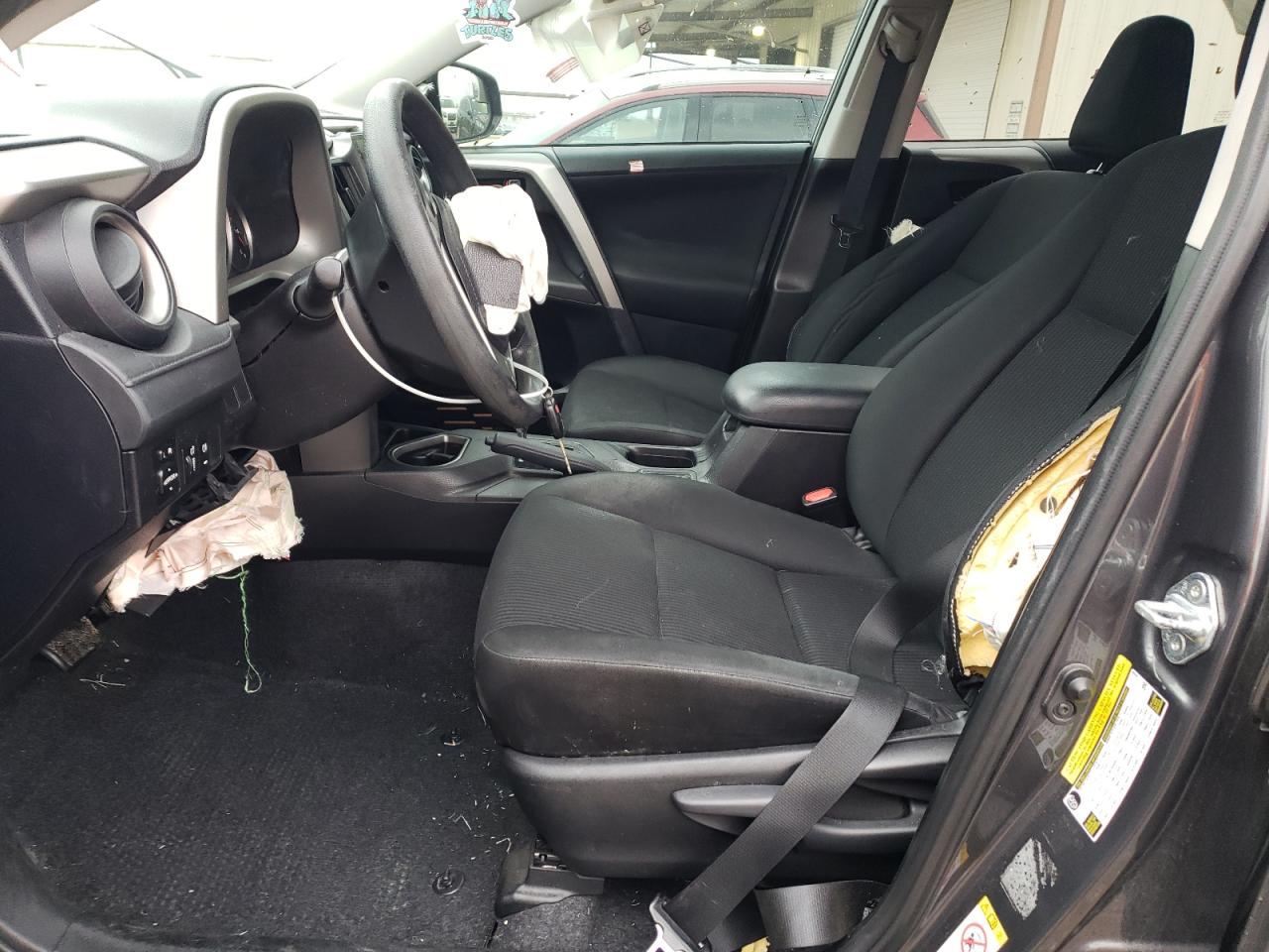 2016 Toyota RAV 4 - Image 7