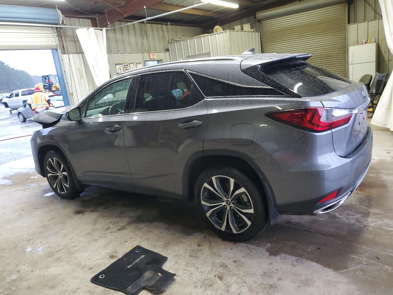 VIN 2T2HZMAA9NC233388 2022 LEXUS RX350 no.2