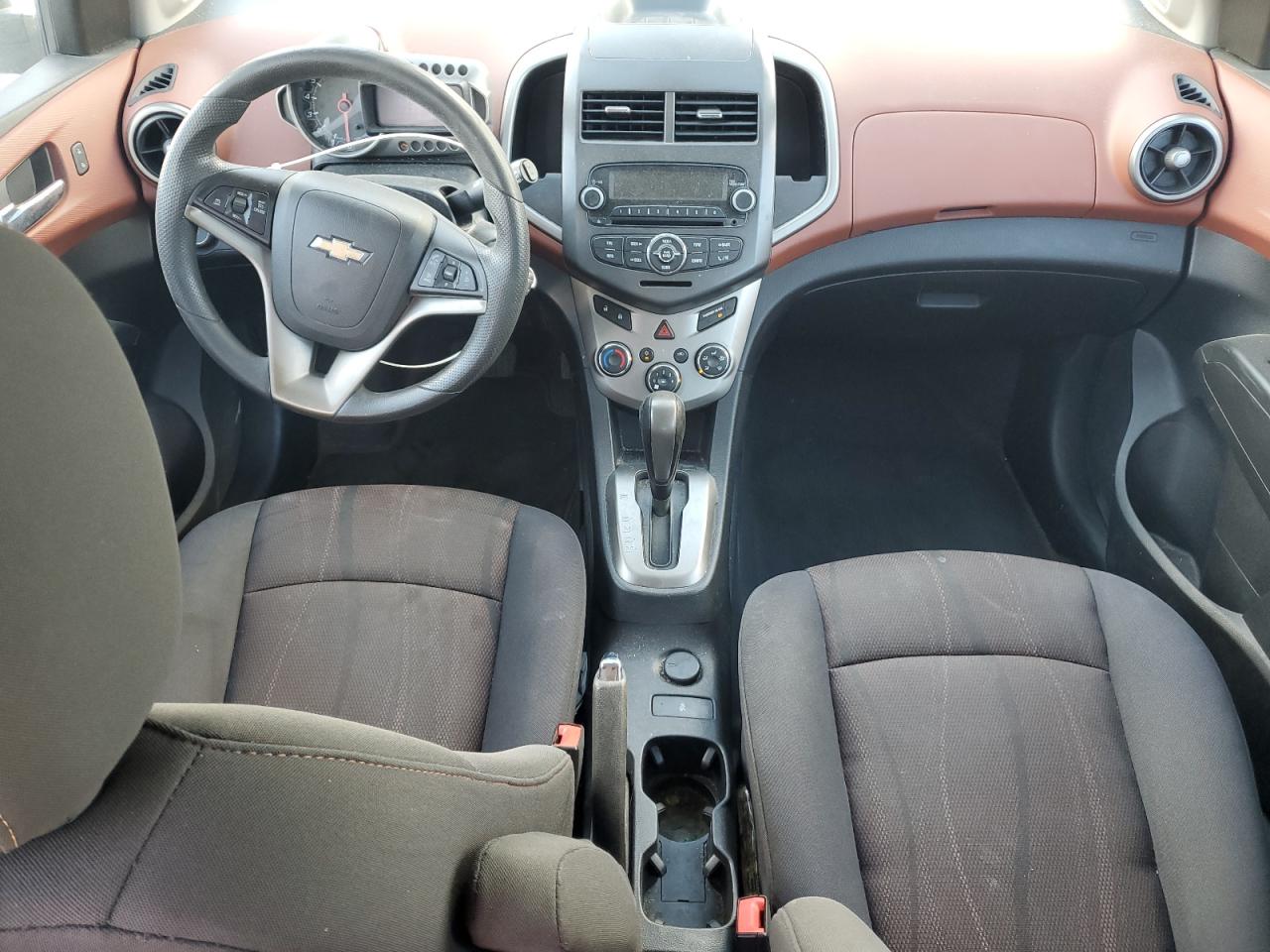 2015 Chevrolet Sonic - Image 8