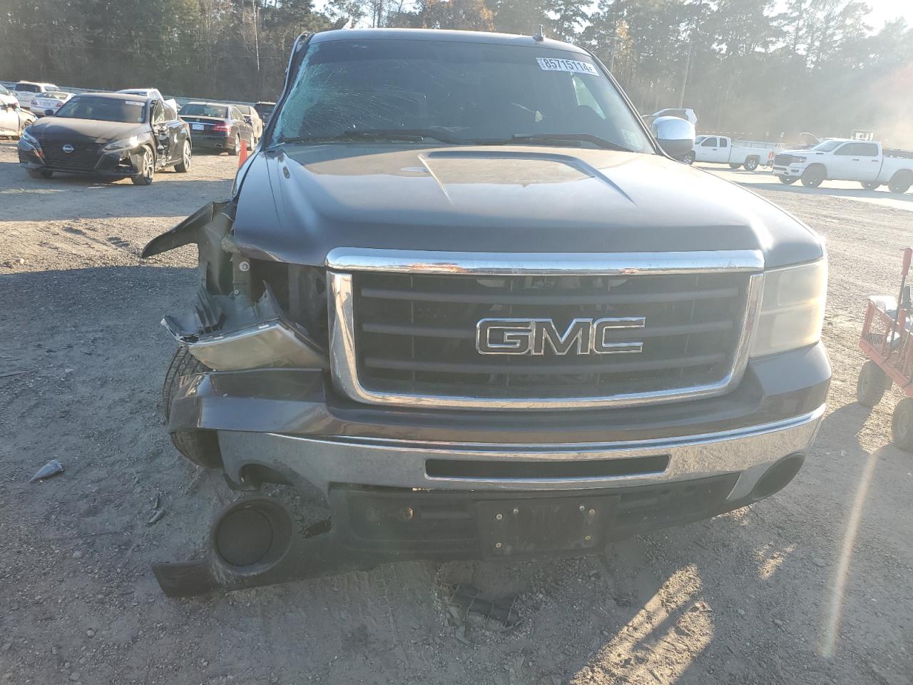 2010 GMC Sierra - Image 5