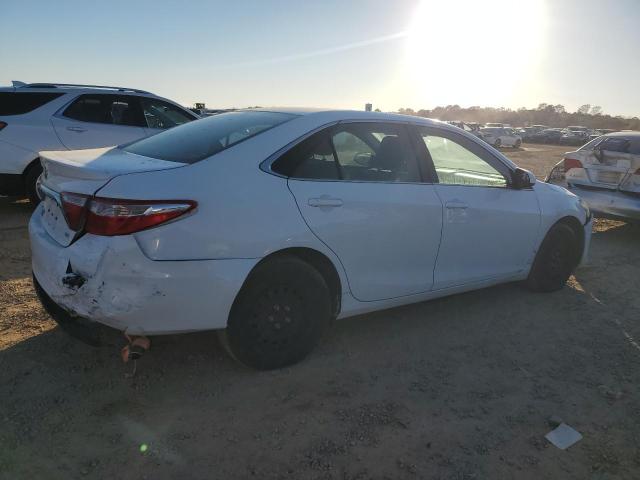  TOYOTA CAMRY 2015 White