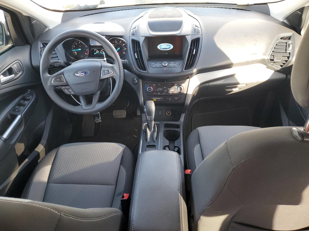 2019 Ford Escape - Image 8