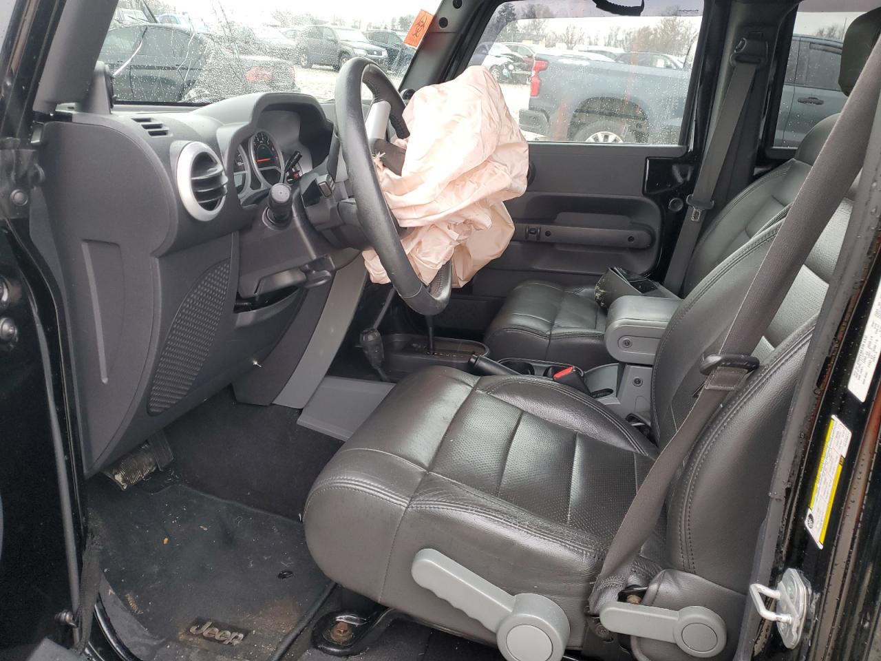 2008 Jeep Wrangler Unlimited Sahara VIN: 1J4GA59118L538411 Lot: 85732384