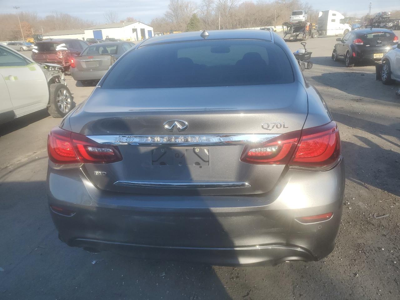 VIN JN1BY1PR8GM720311 2016 INFINITI Q70 no.6