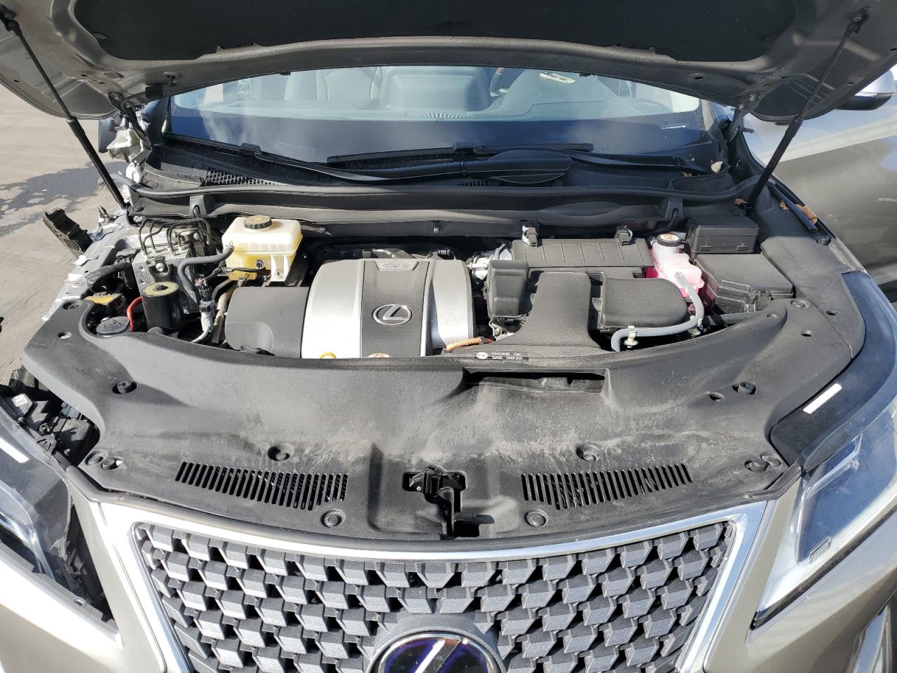 2022 Lexus RX - Image 11