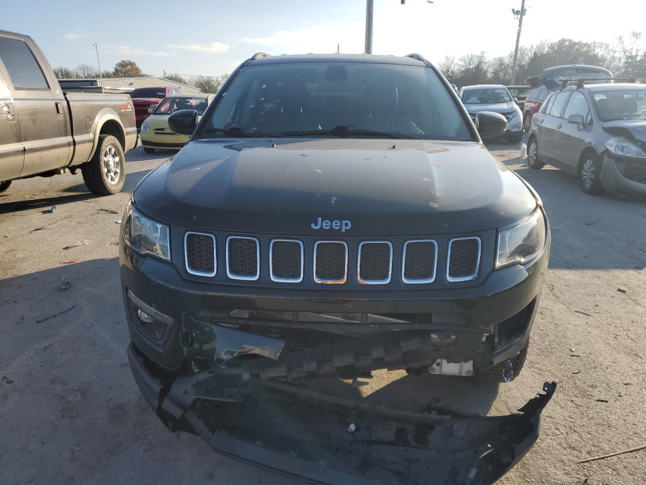 2019 Jeep Compass - Image 5
