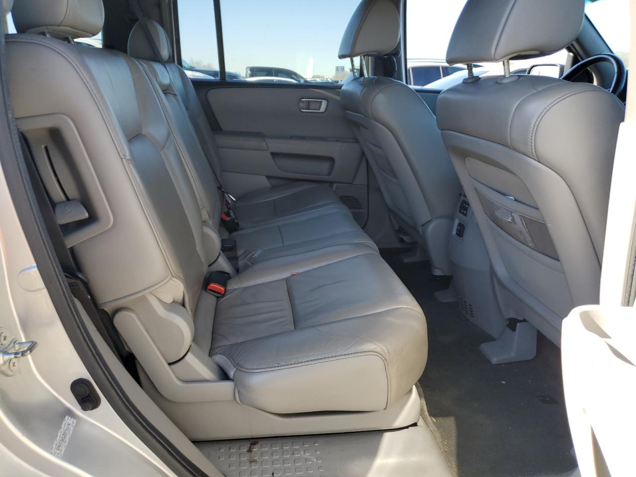 2011 Honda Pilot Exl VIN: 5FNYF3H52BB056240 Lot: 50089715