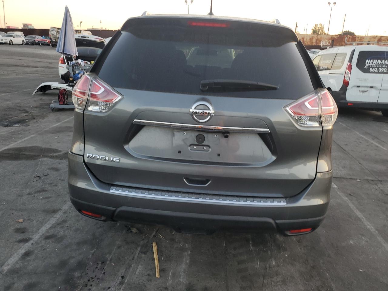 VIN 5N1AT2MNXGC883641 2016 NISSAN ROGUE no.6