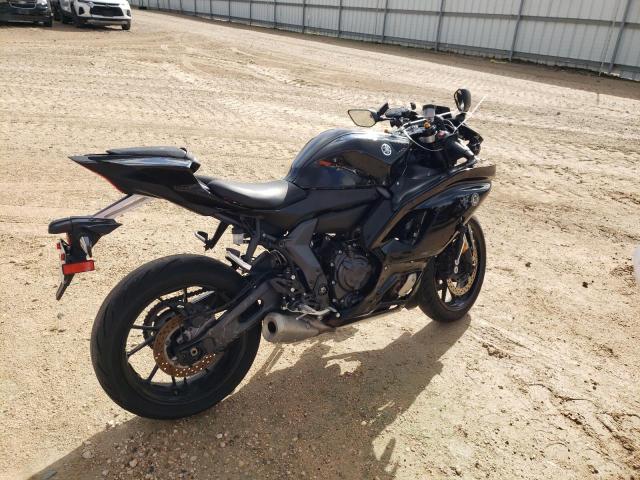  YAMAHA YZFR7 2023 Чорний