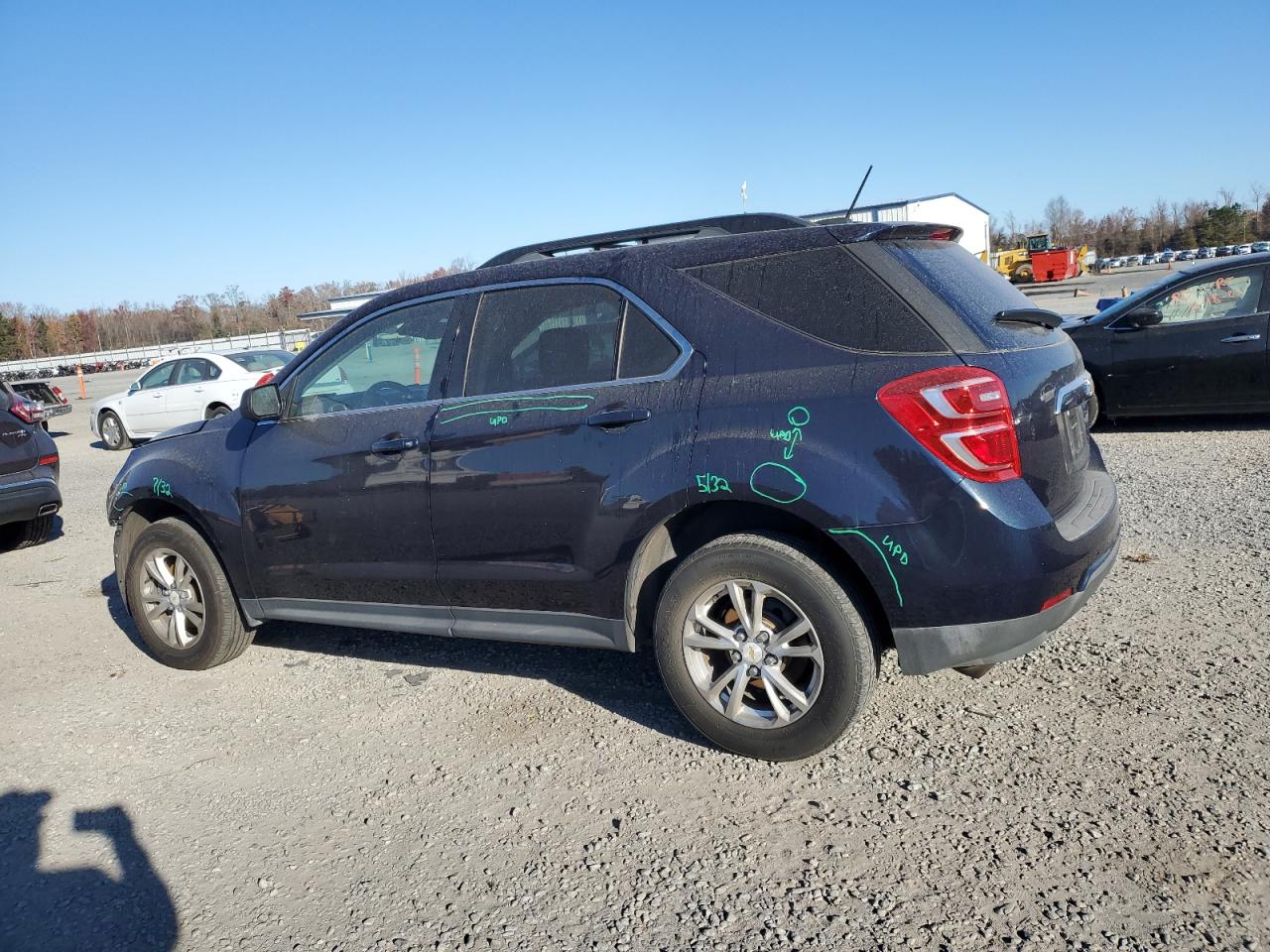 2016 Chevrolet Equinox - Image 2