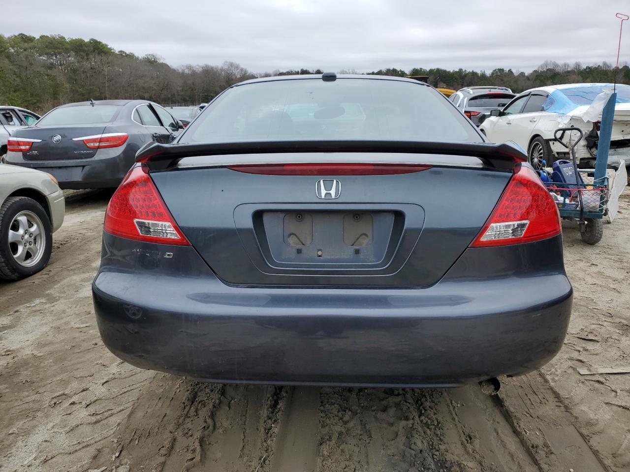 2007 Honda Accord - Image 6