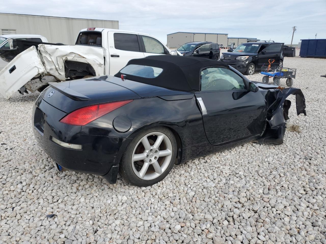 2005 Nissan 350Z - Image 3