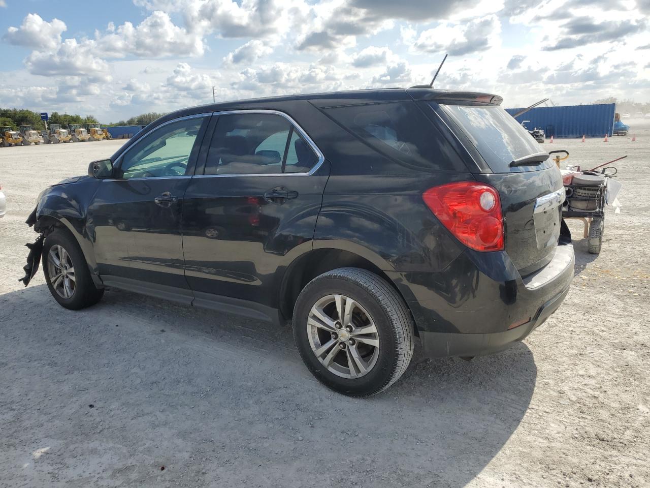2GNALAEK5F6383534 2015 CHEVROLET EQUINOX - Image 2