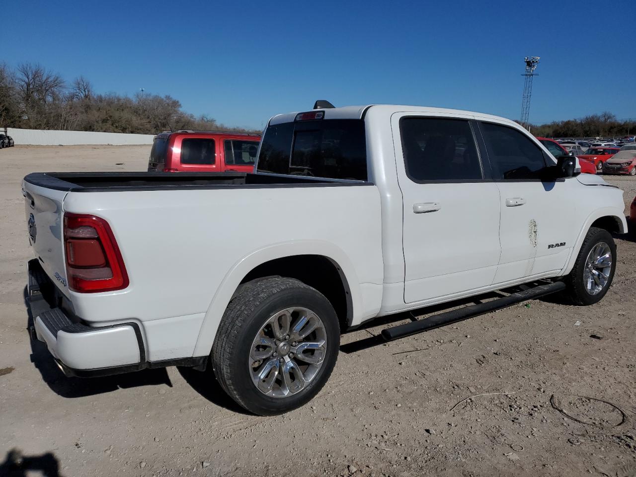 2019 RAM 1500 - Image 3