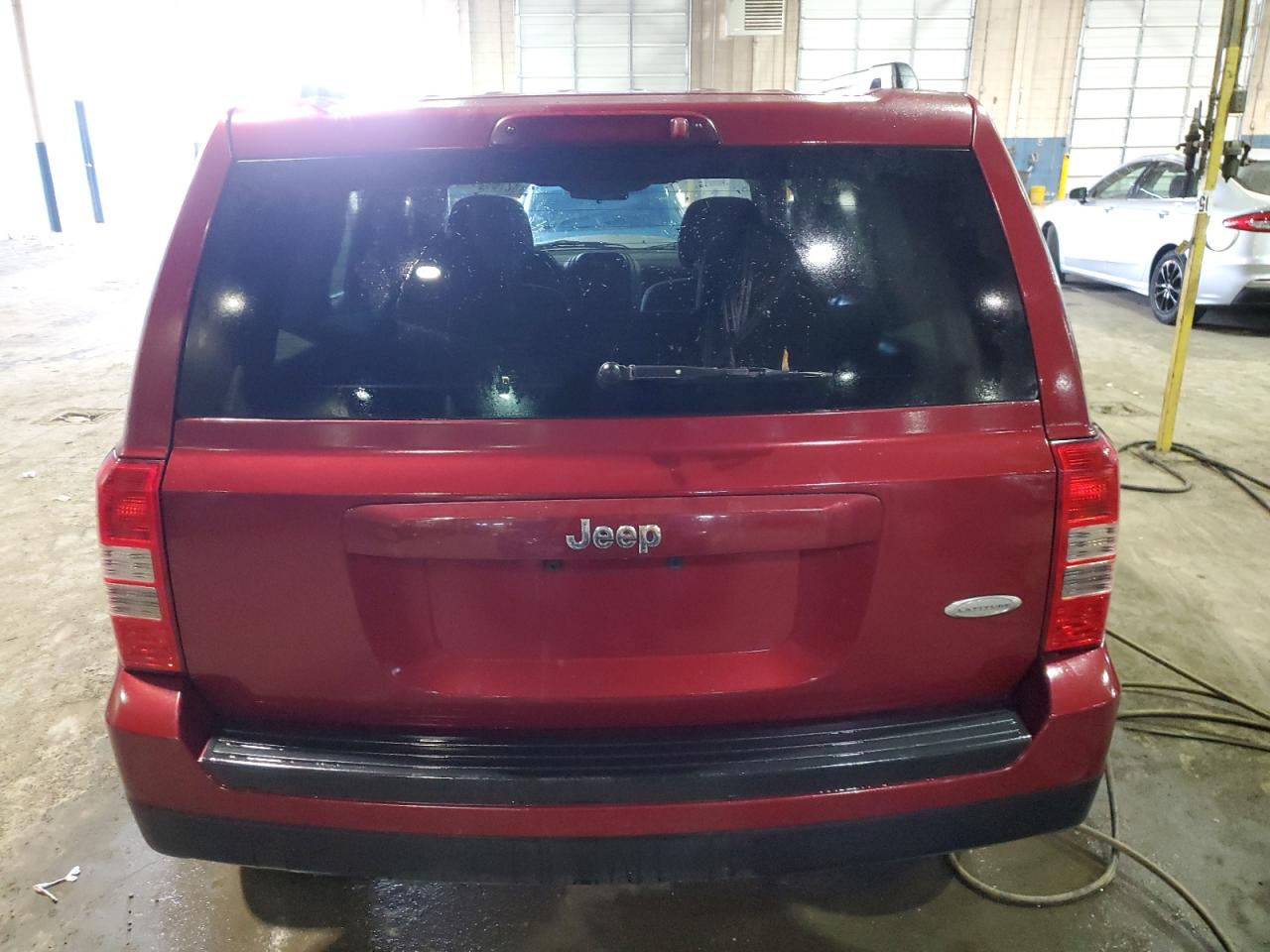 VIN 1C4NJPFB0DD137619 2013 JEEP PATRIOT no.6