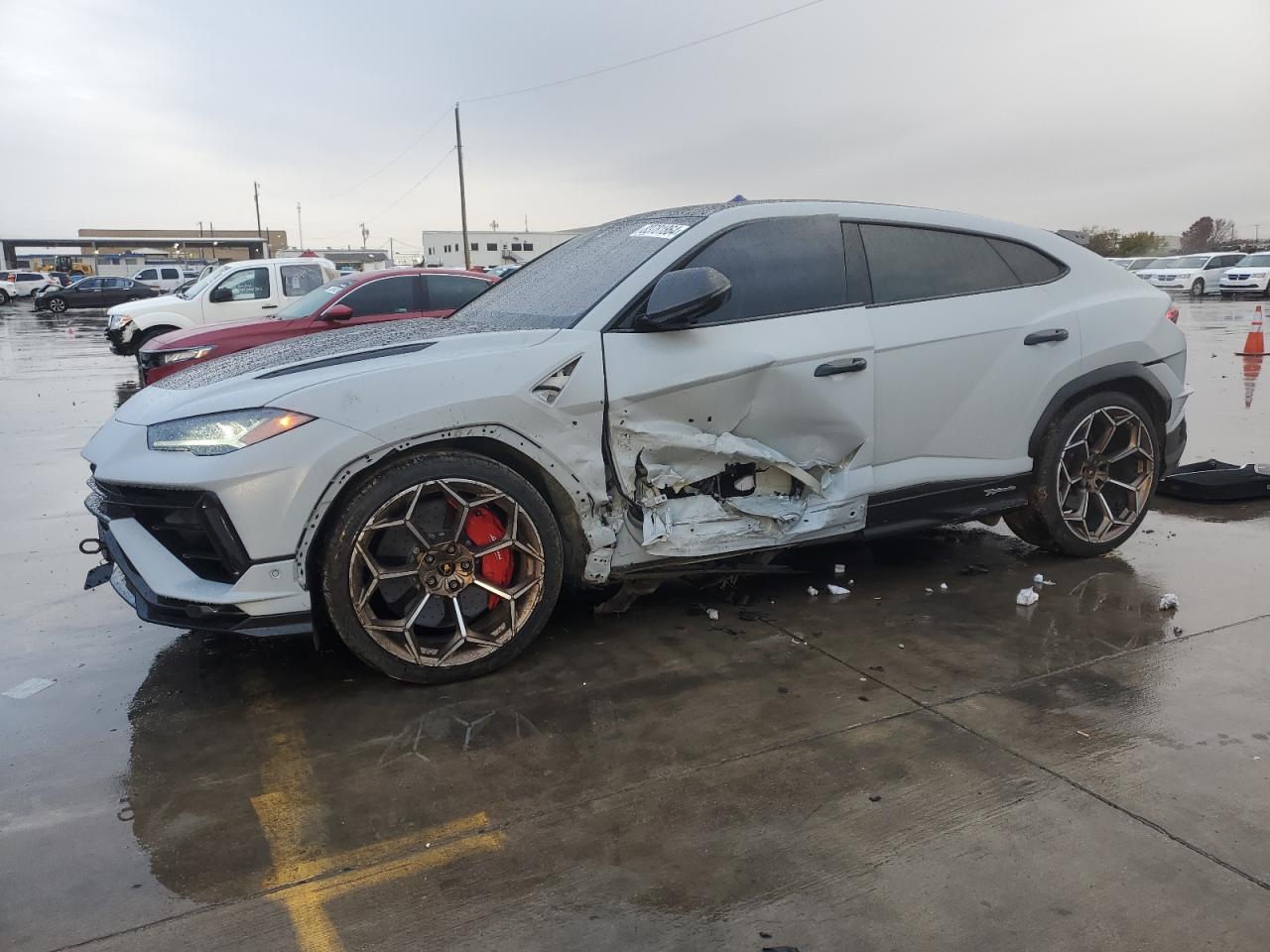 VIN ZPBUC3ZL1PLA27460 2023 LAMBORGHINI URUS PERFO no.1