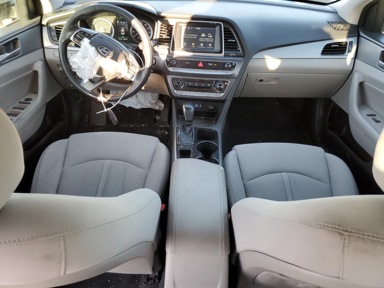 2018 Hyundai Sonata - Image 8