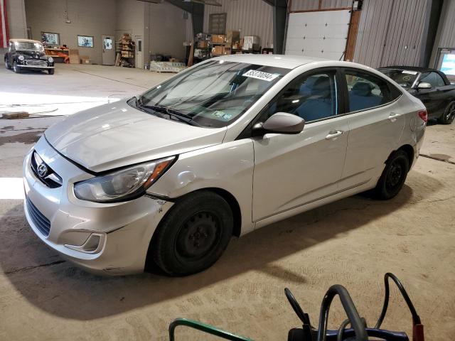  HYUNDAI ACCENT 2013 Srebrny