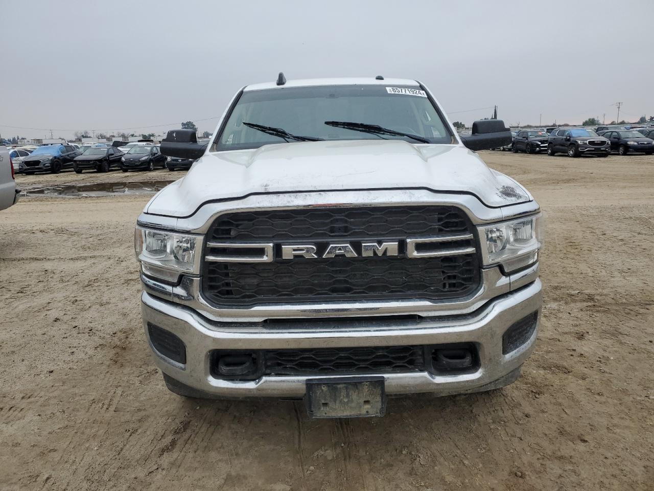 VIN 3C63R3GL0KG719615 2019 RAM 3500 no.5