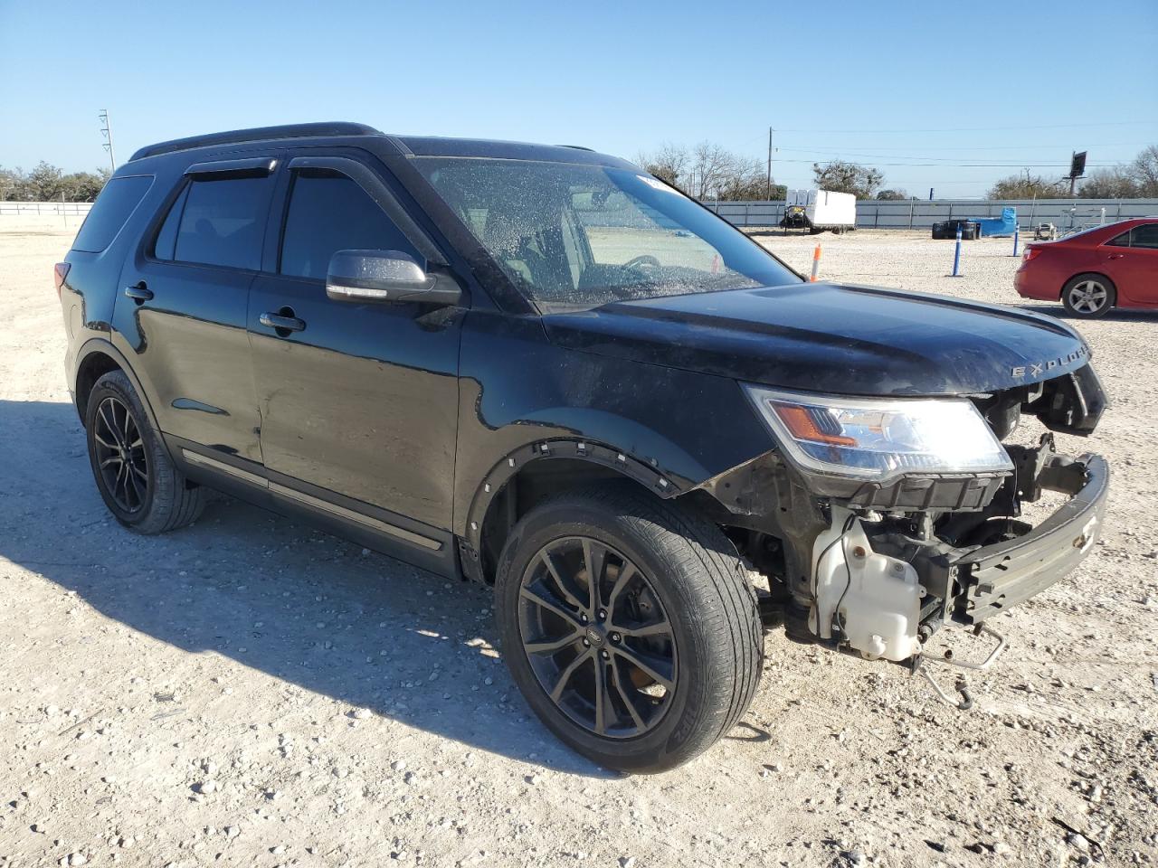 2017 Ford Explorer - Image 4