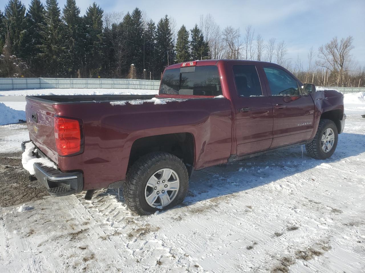2015 Chevrolet Silverado - Image 3