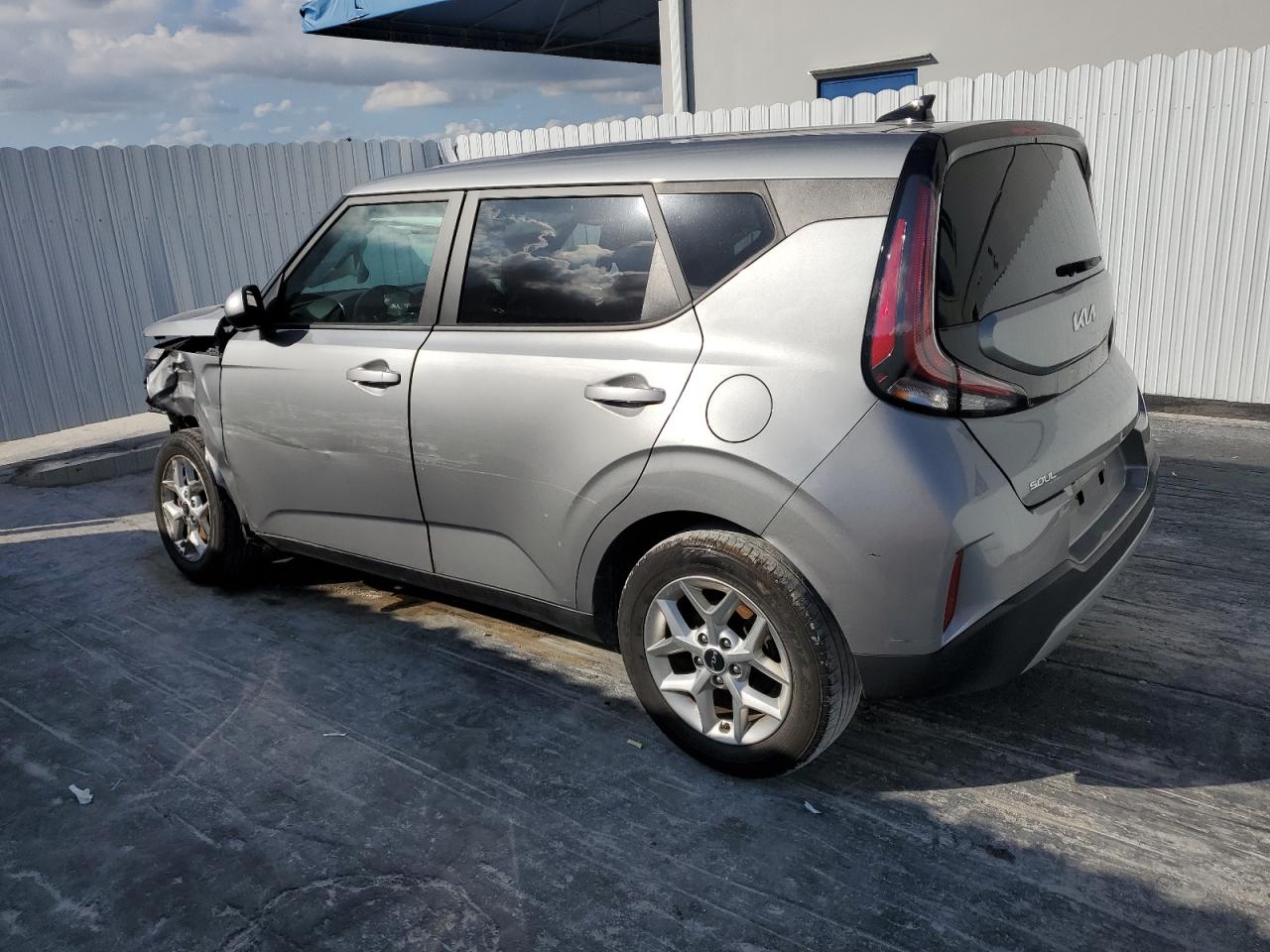 2023 Kia Soul - Image 2