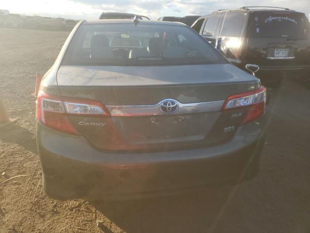  TOYOTA CAMRY 2013 Зелений