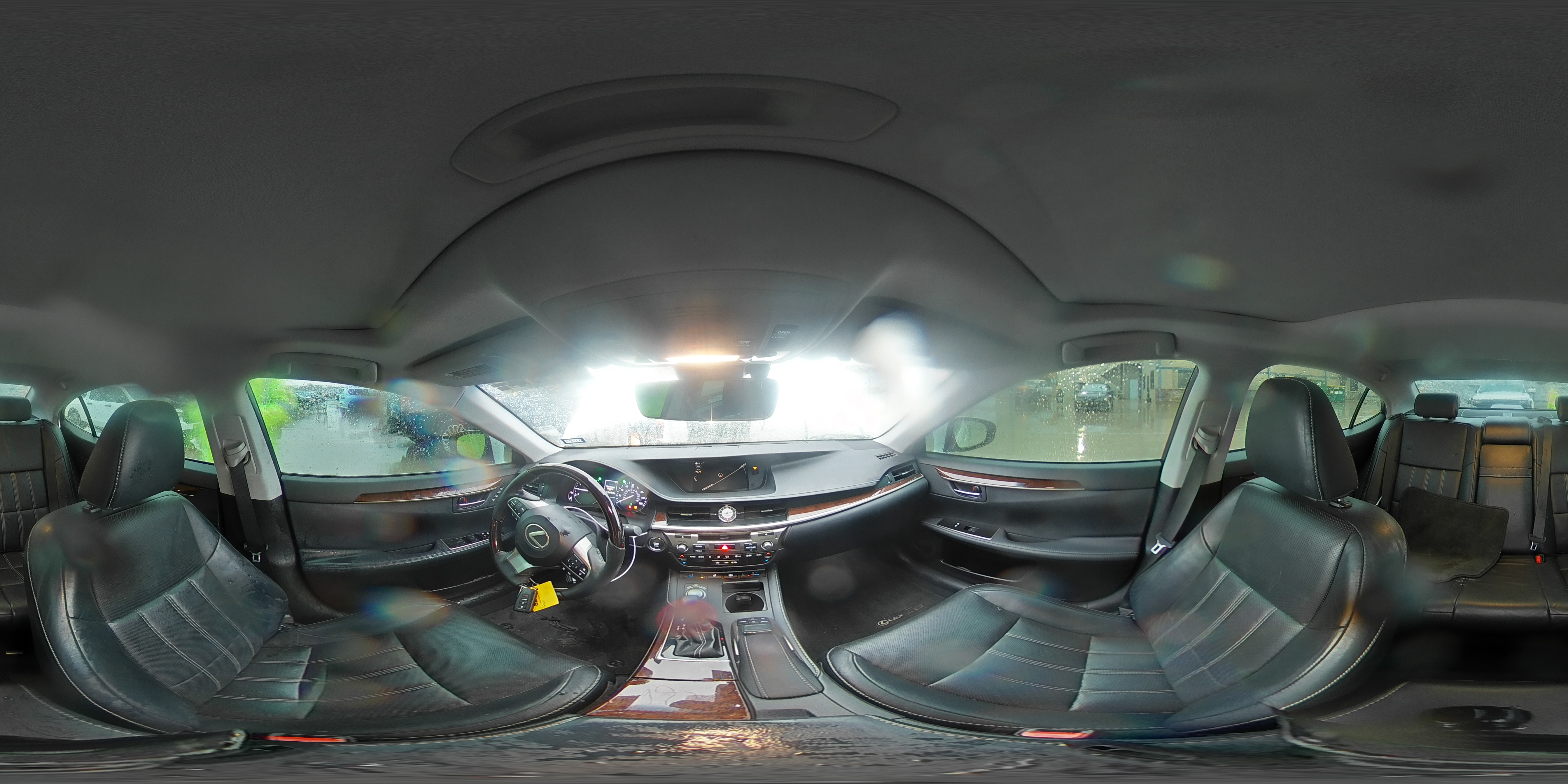 2018 Lexus ES - Image 12