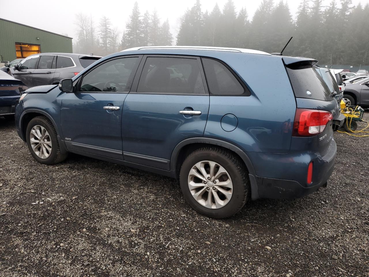 2014 Kia Sorento - Image 2