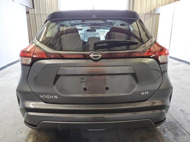  NISSAN KICKS 2024 Gray